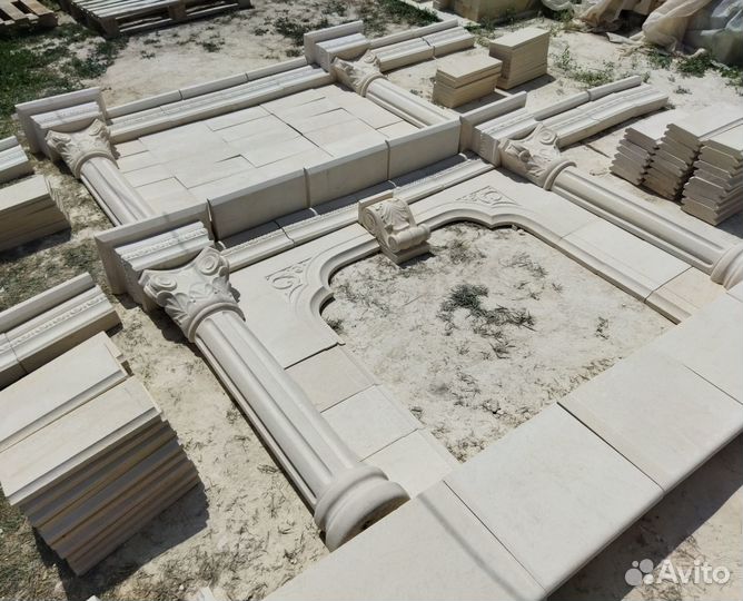 Камин из камня