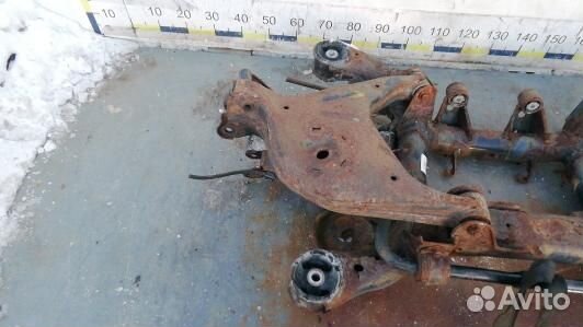 Балка задняя land rover range rover 3 (4BA06L801)