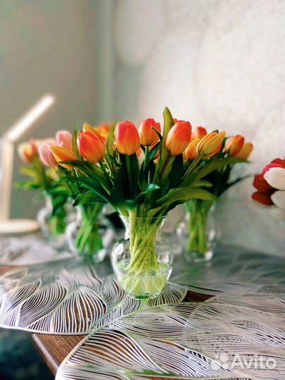 Тюльпаны силиконовые с имитацией воды