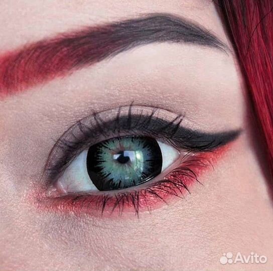 Цветные контактные линзы с эффектом увеличения