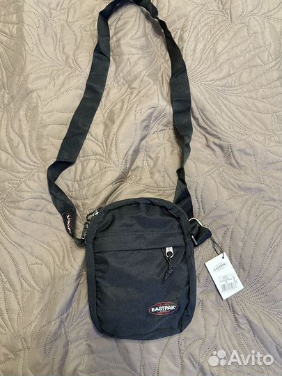 Сумка мессенджер eastpak