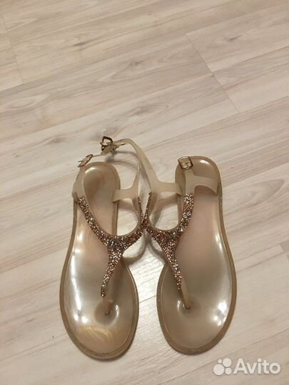 Сандали р.36