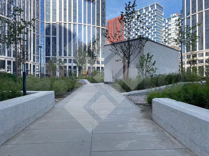 7-к. квартира, 70 м², 20/42 эт.