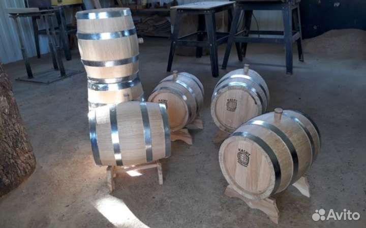 Дубовый бочки от производителя.