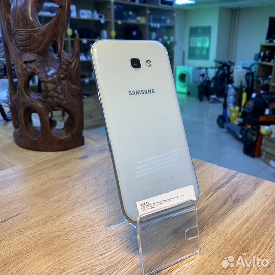 Samsung Galaxy A7 (2017) SM-A720F/DS, 3/32 ГБ