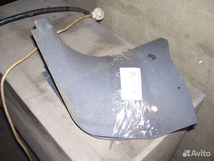 Хендай элантра XD пластик салона