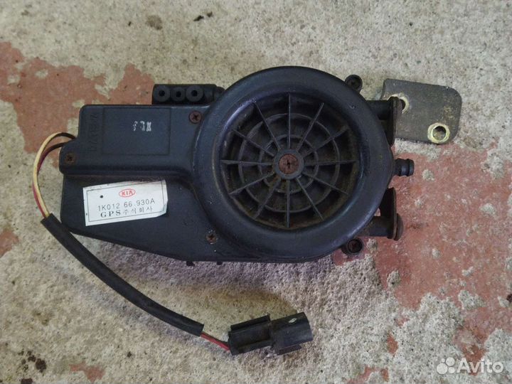 Антенна Kia Sportage 1