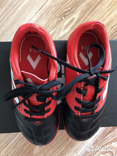 Детские бутсы adidas (футзалки) оригинал