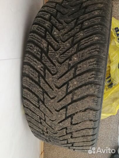 Gislaved NordFrost 100 245/40 R18