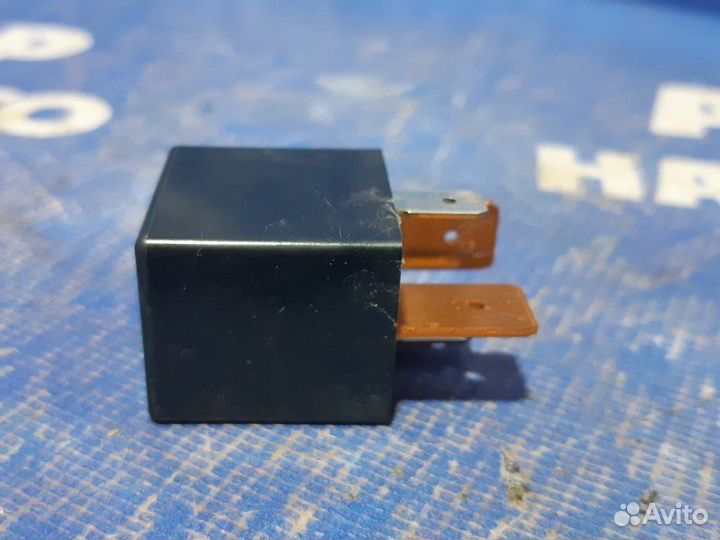 Реле Mitsubishi Lancer 9 седан 2004