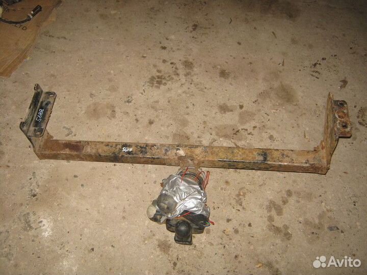 Фаркоп Nissan Qashqai J10