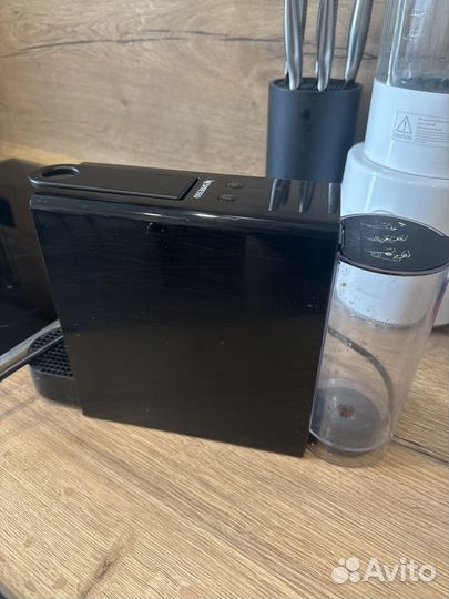 Кофемашина капсульная nespresso