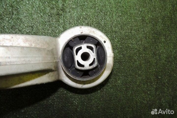 Рычаг передний правый Audi A4 8K2