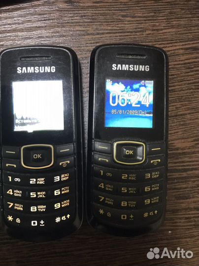 Телефон Samsung E1080