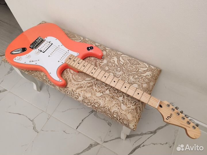 Fender squier Sonic stratocaster Coral