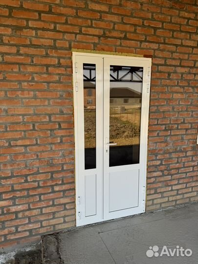 Алюминиевые двери