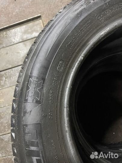 Michelin Latitude X-Ice 225/65 R17 102T