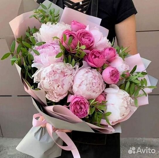 Пионы Букет пионов Доставка цветов