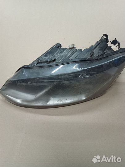 Фара передняя левая Volkswagen Polo 2017-20 на з/ч