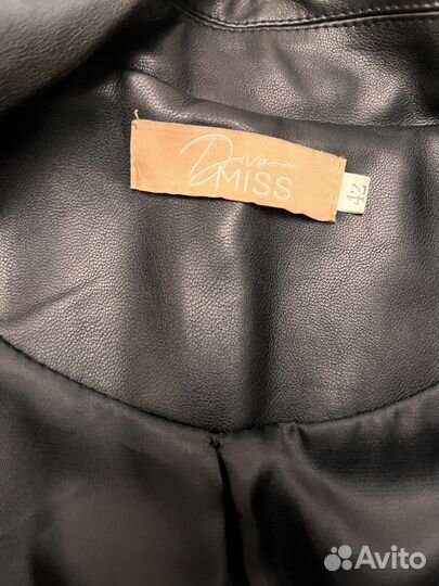 Кожаный пиджак женский