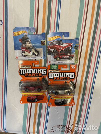 Машинки hotwheels matchbox