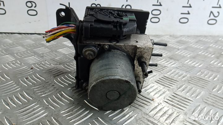 Блок управления тормозами/насос ABS Nissan Qashqai