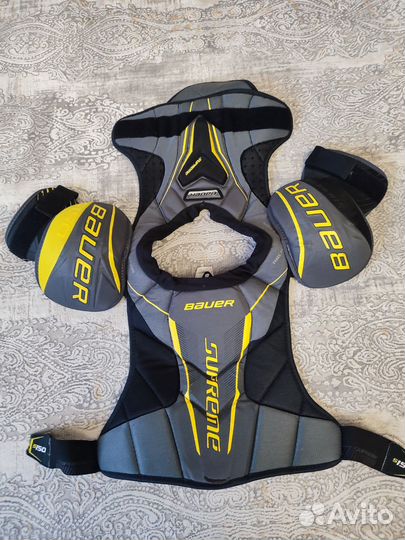 Нагрудник хоккейный Bauer supreme s 150