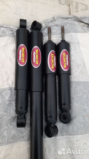 Амортизаторы Monroe Reflex. Нива