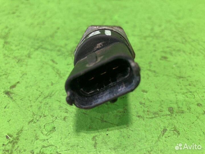 Датчик давления топлива MAN TGA