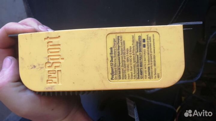 Зарядное устройство ProMariner ProSport 12PFC