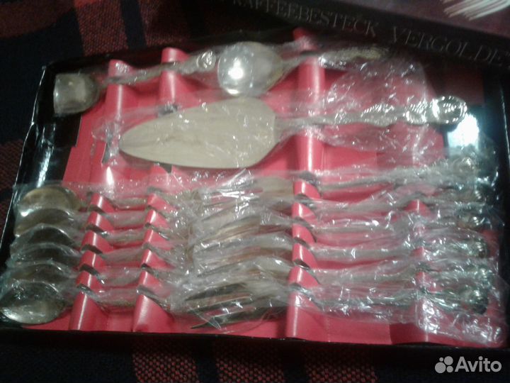 Набор вилочек и ложечек для чаепития новый