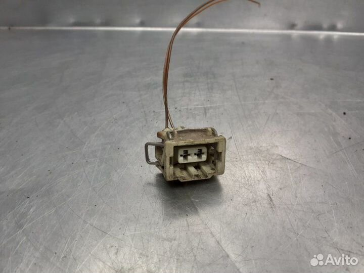 Разъем 2-штекерн. Audi A4 B5 1994-2001 седан 1.8