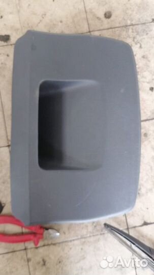 Обшивка крышки багажника Renault Sandero 2 Stepway