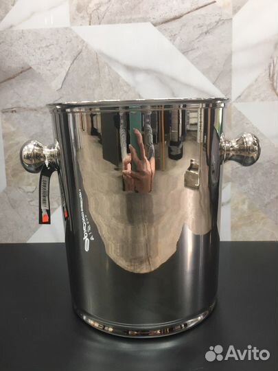 Ведерко для шампанского