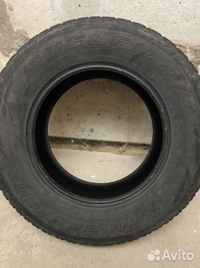 Bridgestone Dueler A/T 265/65 R17 112