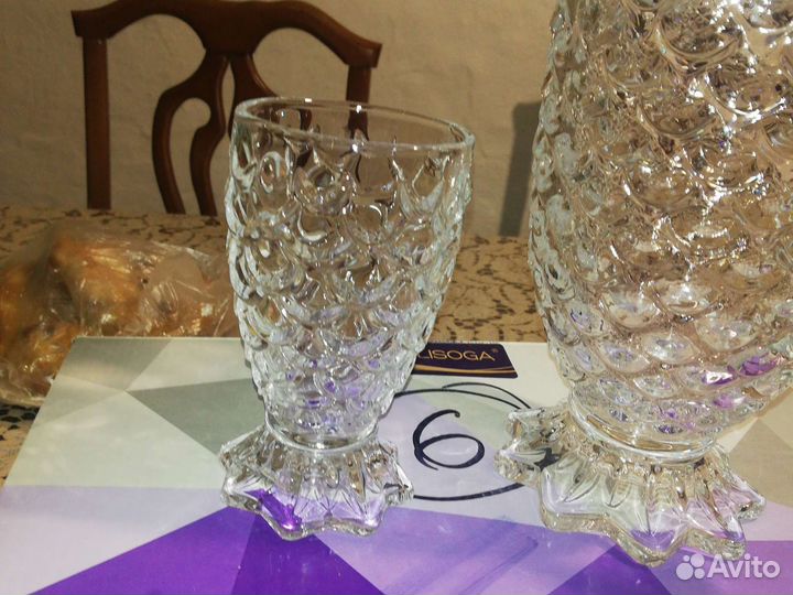 Графин с рюмками
