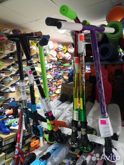 Самокат трюковый