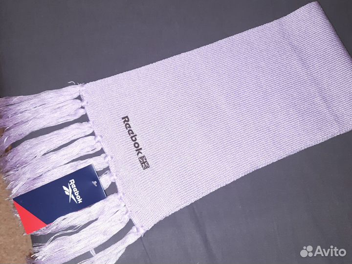 Женский шарф Reebok