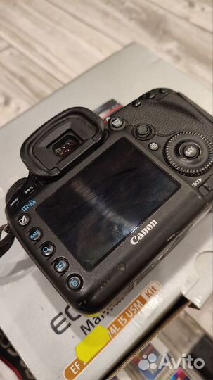 Canon 5D mark III body