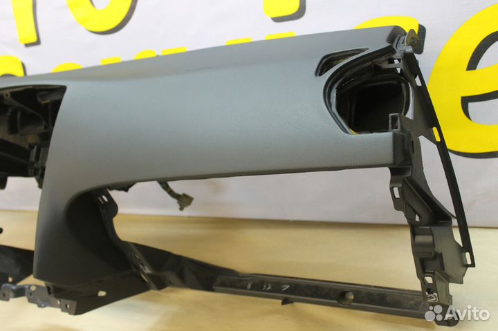 Торпедо Lexus is 250 панель приборов (муляж)