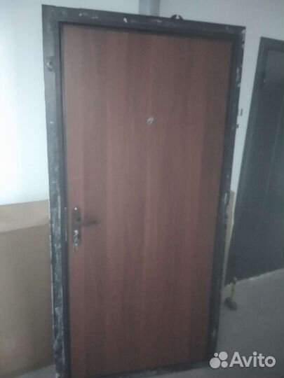 Дверь входная металлическая