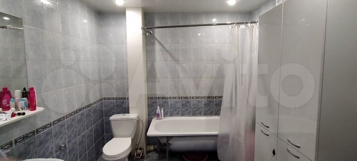 3-к. квартира, 102 м², 5/5 эт.