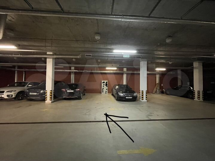 Машиноместо, 19 м²