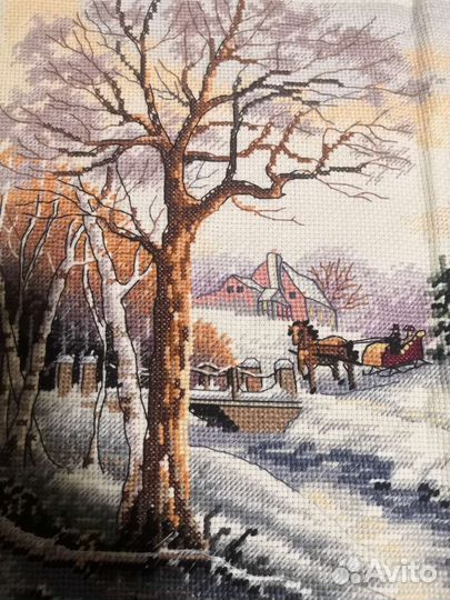 Готовая вышитая картина крестом