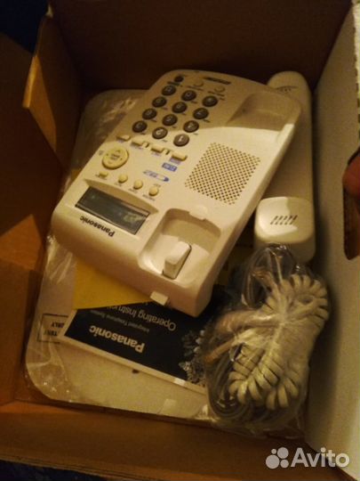 Телефон Panasonic KX-TSC14