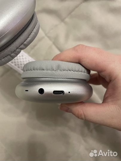 Airpods max