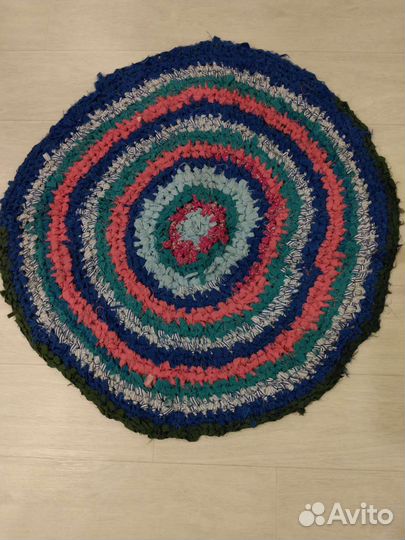 Коврик ручной работы. Новый