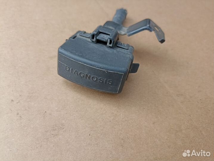 Разъем диагностический Toyota Corolla E110