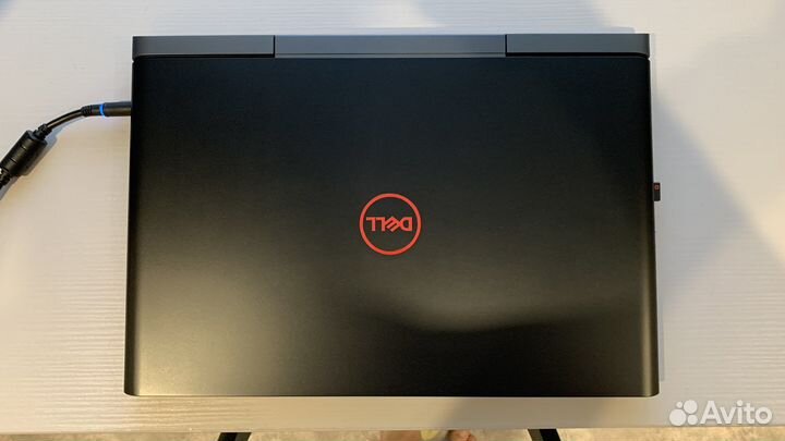 Ноутбук dell 7577