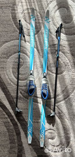 Продам лыжи